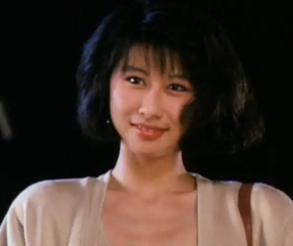 早期叶倩文也有了家庭,他的丈夫是林子祥,两人也算是郎才女貌,两人