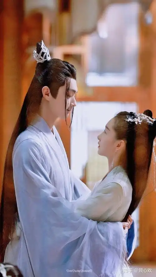 有人期待迪丽热巴,许凯合作吗? - 知乎