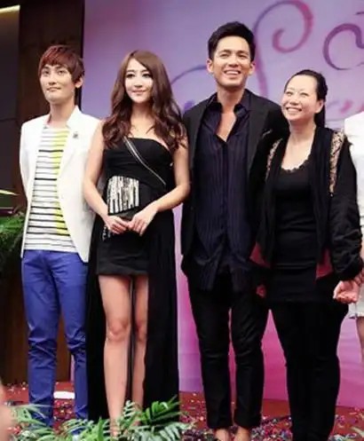 【图】左岩老公是谁 跨界加盟《秘密花园》惊艳全场