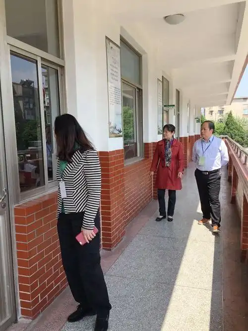 崇川区人民政府责任督学到启秀小学进行专项督导