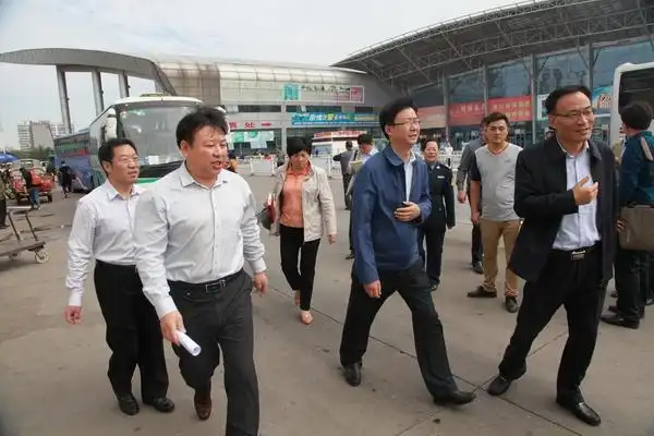 李献荣带队检查国庆假日期间道路运输安全生产工作