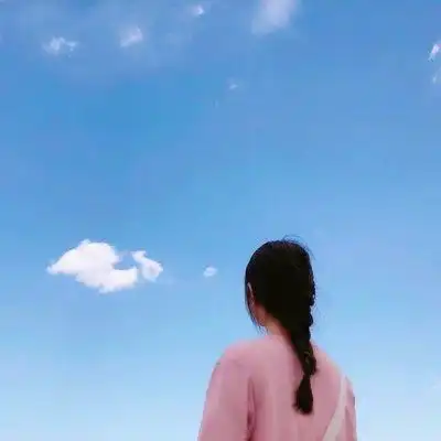 微信头像女小清新背影 高清好看的美女背影图片唯美清新