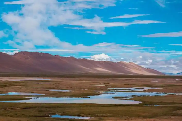 可可西里的湖泊遍布!