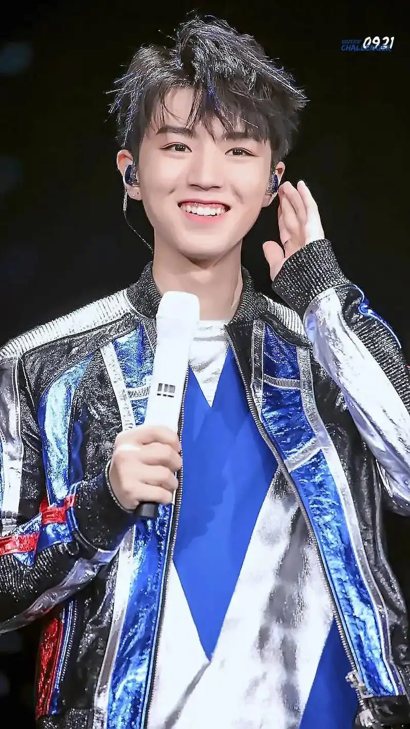 天天开心😸.#治愈系笑容 #笑容杀 #笑起来很甜 #王俊凯 - 抖音