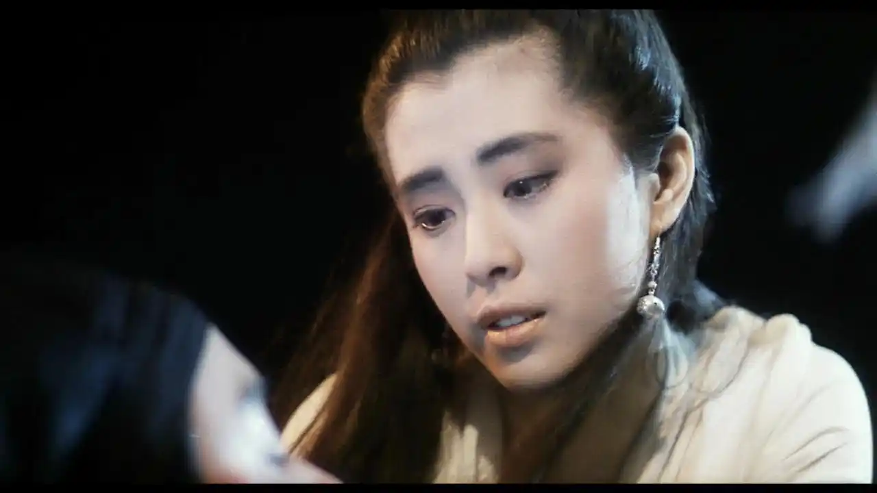 王祖贤坐吃山空,疑似要复出捞金,网友:趁着"年轻"再赚几年钱