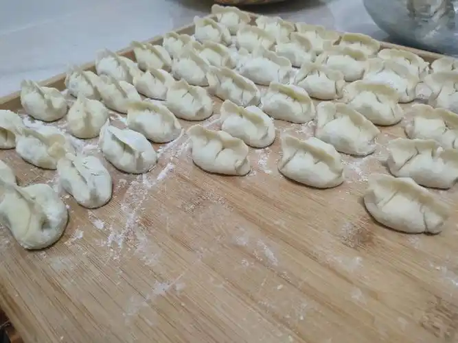 整个过程在揉面,擀面,包饺子过程中感