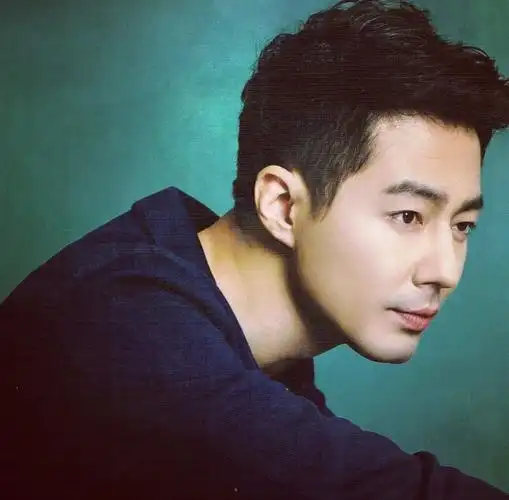 lmh_an  12月4日 17:24   关注  赵寅成 韩国明星 壁纸头像 评论 收藏