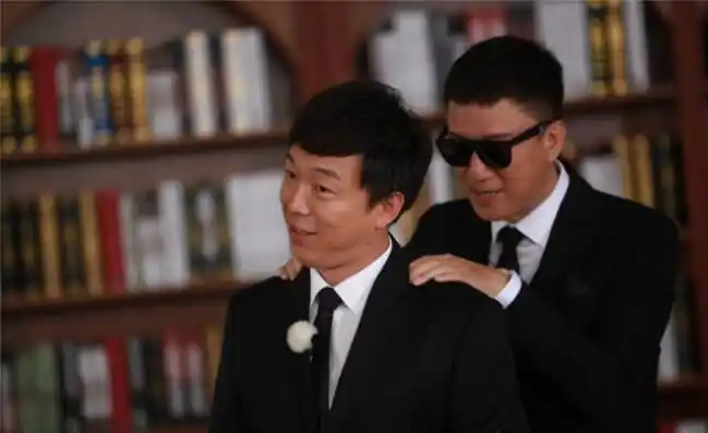 他是黄渤最苦命搭档!44岁因心肌梗塞去世!剩下娇妻一人支撑房贷