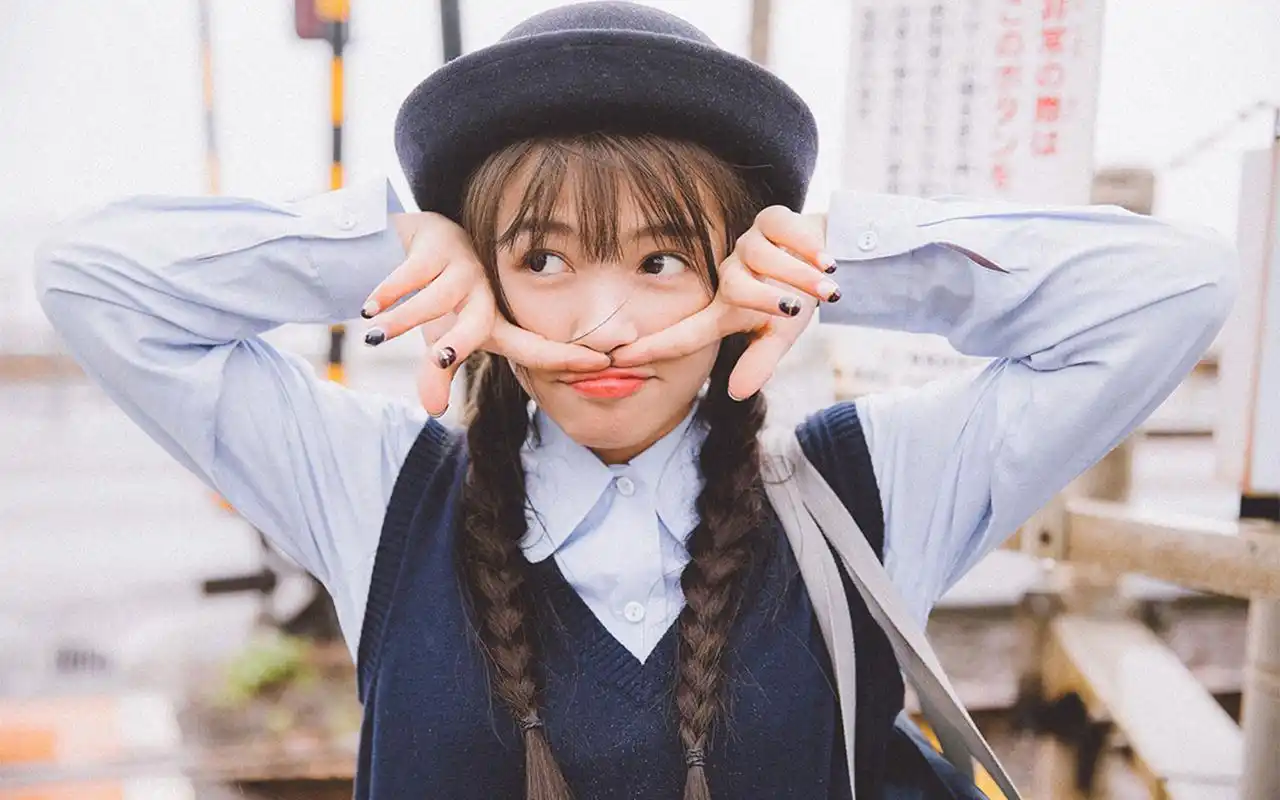 日系jk清纯制服女生写真桌面壁纸