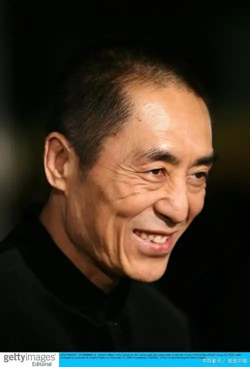 陈婷:给张艺谋生下两儿一女,隐忍11年,换来一个名分