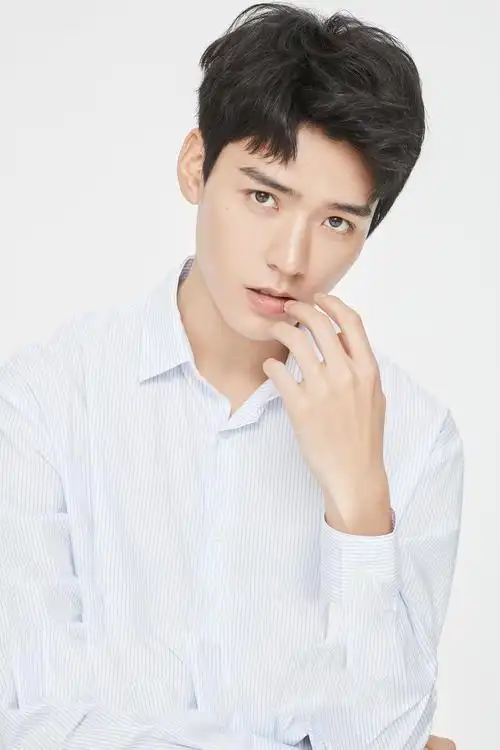 龚俊个人资料(演员龚俊个人资料及简介)