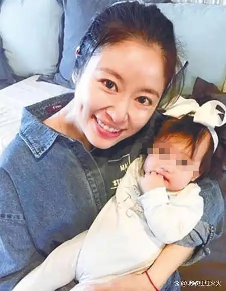 太冤!林心如做公益被骂,6岁女儿疑被利用,不让娃露脸的不止她