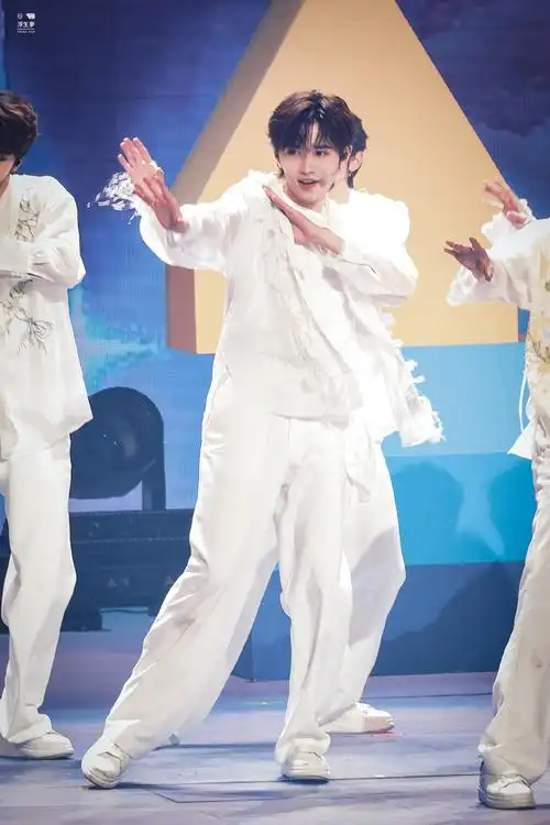 东方风云榜#0828东方风云榜舞台@时代少年团-宋亚轩5:23pm