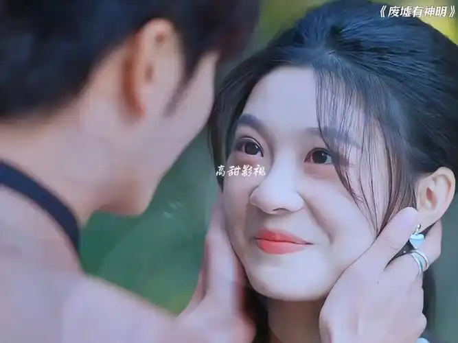 故意洒水湿衣领,求原谅,高冷九爷哄妻太可爱了