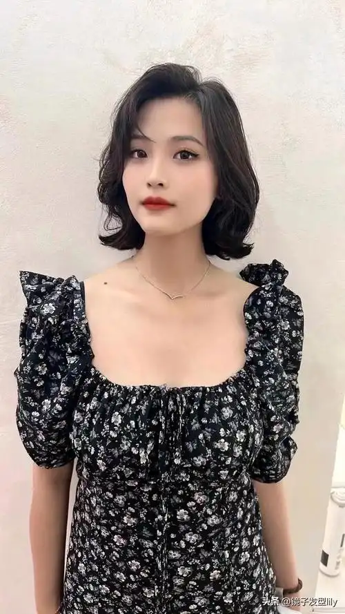 今年流行什么发型女 今年流行什么发型女减龄-三山网