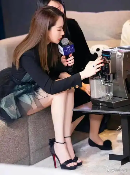 国民女神,王思聪都喜欢,戚薇凭什么