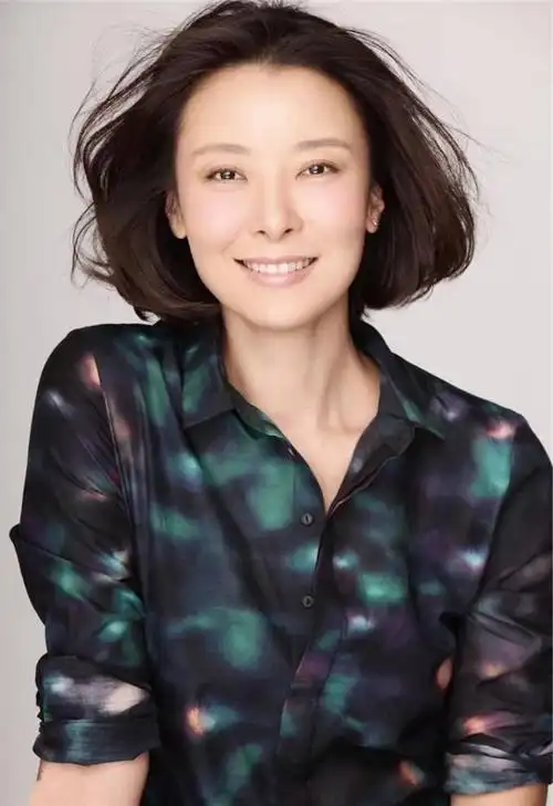 演员柯蓝22岁年薪60万曾被断言活不过38岁和黄志忠是哥们儿