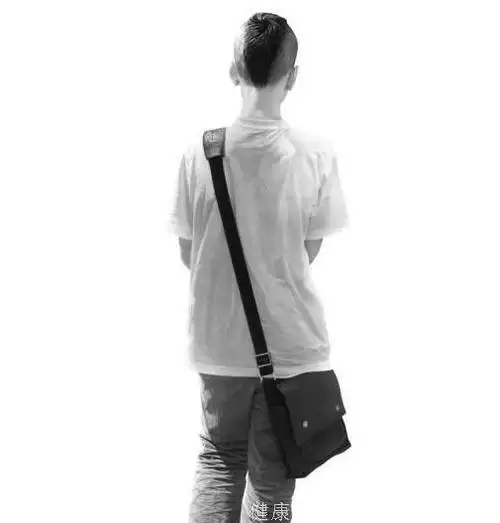 心理测试:选一个你最喜欢的男人背影,测你最近会有什么好事!