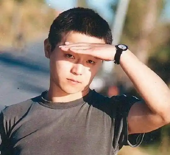 窦唯——出生于1969年