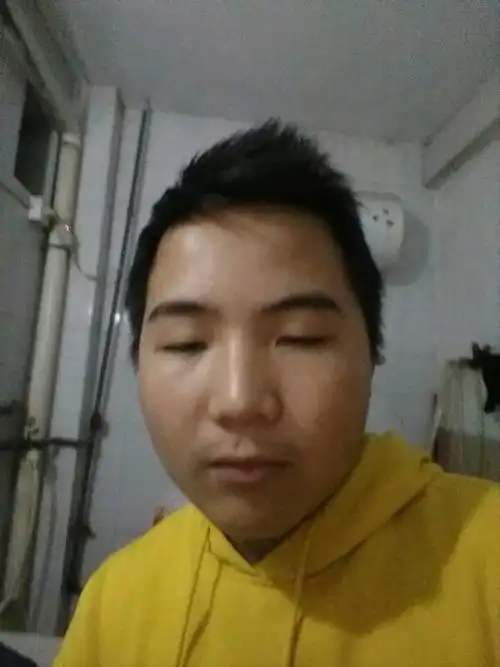 我是男生长得丑脸胖怎么办十八岁,天天被嘲笑,说我没精神,什么的叫我