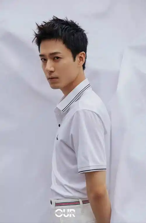 茅子俊时尚街拍释出型男风度简约有质2