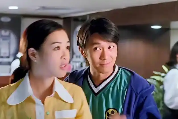 她的表白方式让周星驰尴尬了钟丽缇自曝曾追求过他