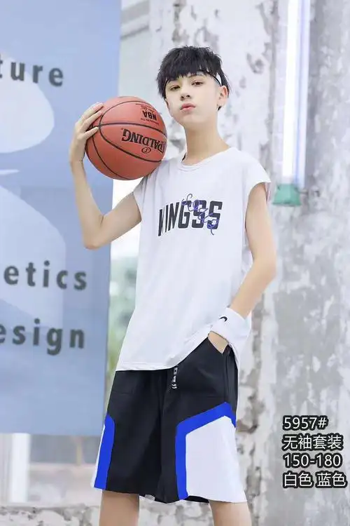 信誉楼市场童装为9—14岁男大童准备好了开学季新衣!