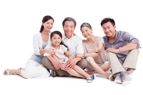 快乐的三代同堂家庭