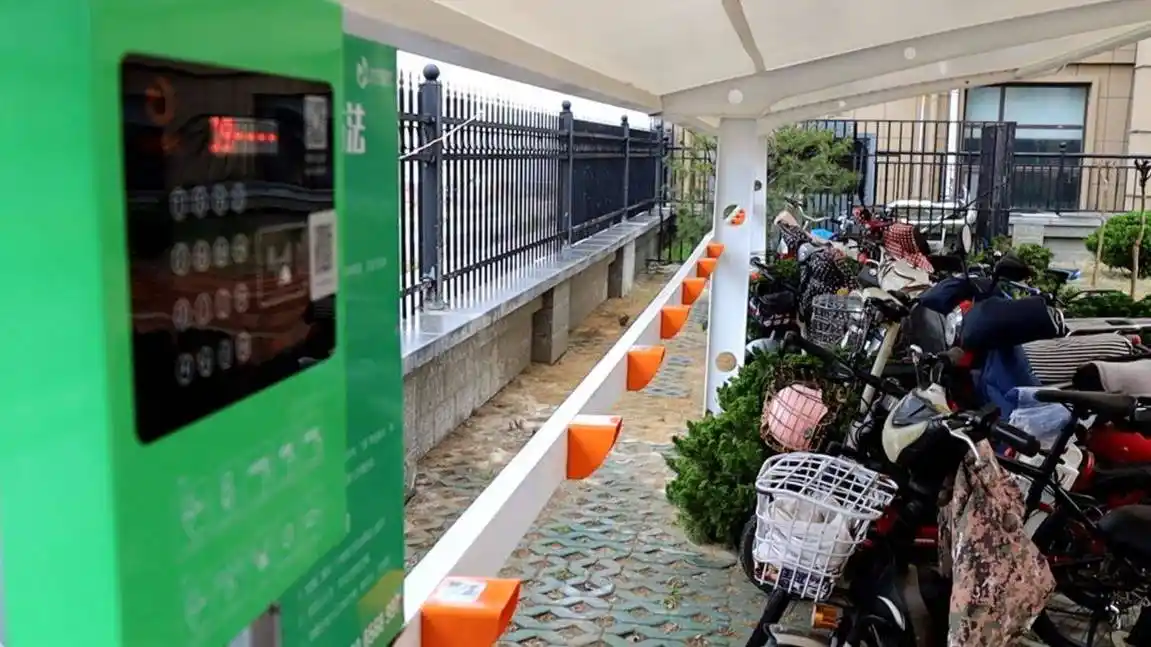 海阳市40余个小区安装电动车集中充电桩告别飞线充电