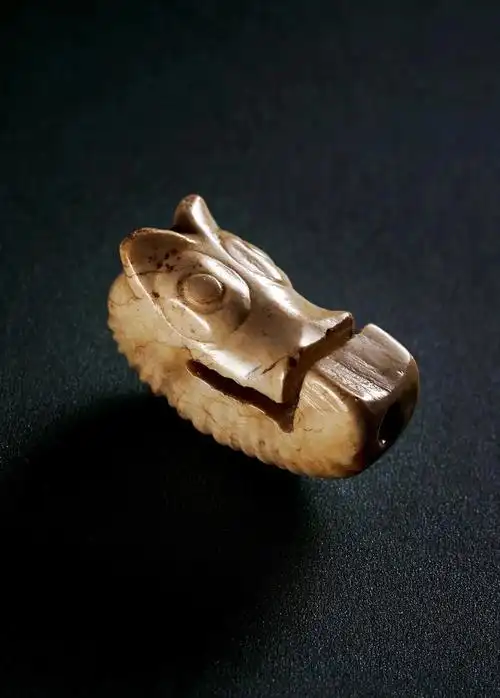 (个见勿怪,欢迎交流)相信在不久的将来,文化期玉器如果不受限于政策