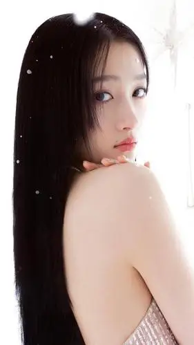 演员关晓彤,90后四小花旦之一,从国民闺女到闪耀的女明星