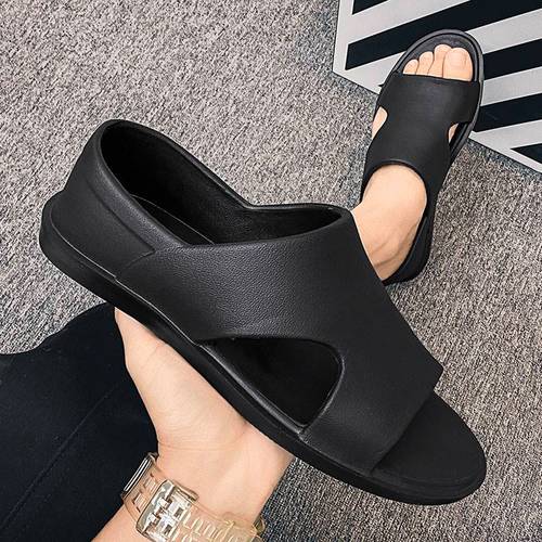 凉鞋男款开车夏季外穿男士运动休闲沙滩防滑耐磨尖头男式皮凉拖鞋