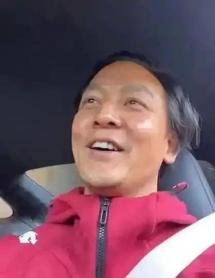 吴彦祖近照被曝,撞脸苏大强?_运动_健身_体重