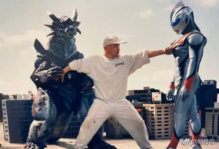 剧中私服都是自备搭配的_长野博_机动_场景