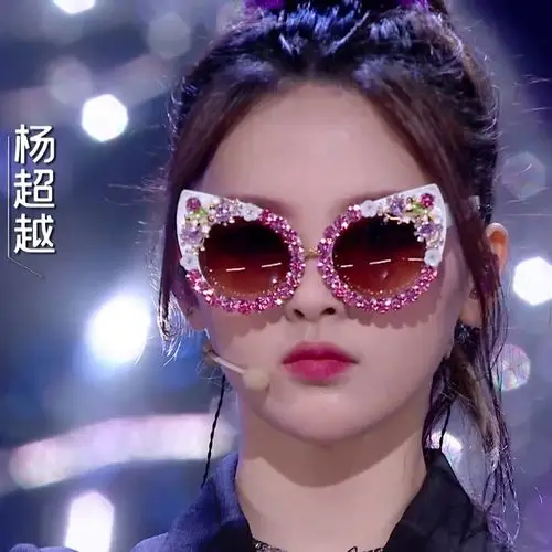 火箭少女团头还有两张发评论