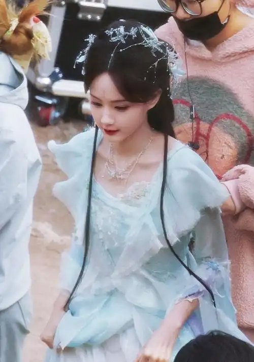 王权篇蓝衣路透#李一桐狐妖小红娘王权篇蓝衣路透,特别特别适合古装