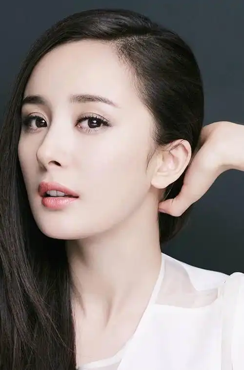 "诈捐门"中间人发声起诉嘉行,真正坑杨幂的恐是猪队友