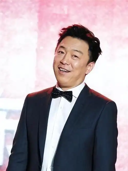 他是林志玲最想嫁的人,从三无草根到百亿影帝,黄渤究竟有何魅力
