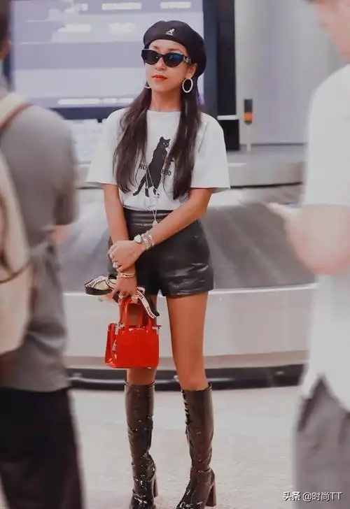 吉克隽逸身穿皮裤出席时尚(内地最黑女星吉克隽逸)(6)