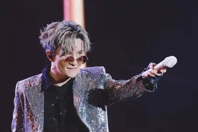 #薛之谦天外来物巡回演唱会#