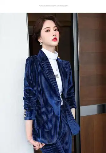 风晓薇 蓝色西装 蓝色喇叭裤 s