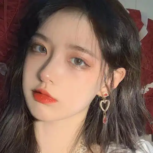 2020可爱妹子好看的头像,女生头像图片-回车桌面