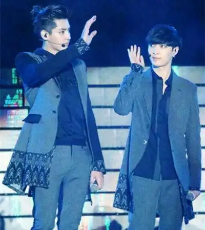 【图】张艺兴吴亦凡cp图集锦 两个美男一起参加综艺节目
