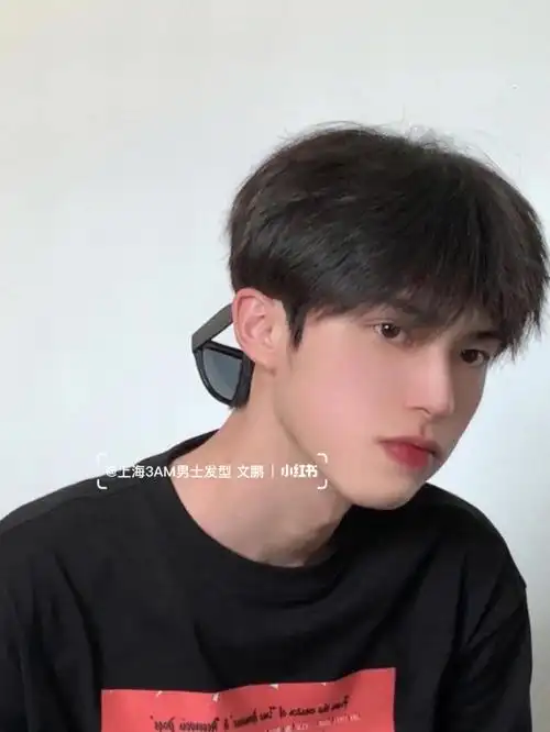 韩系小碎盖精致感满满的韩式发型7878简约