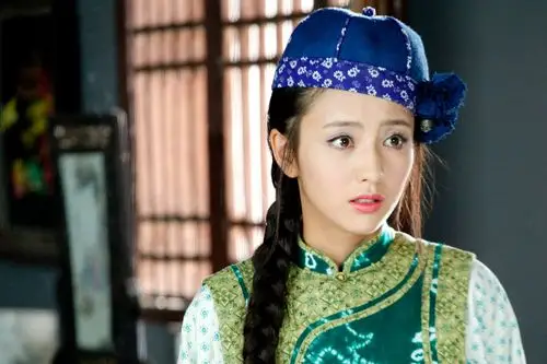 佟丽娅被问新疆四美都有谁,她的回答也太可爱了