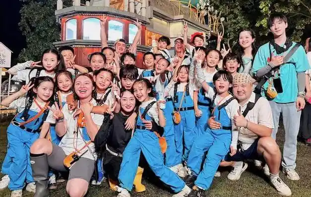 67对话开心麻花即兴喜剧团队:一场为期3个月的沉浸《童话》世界