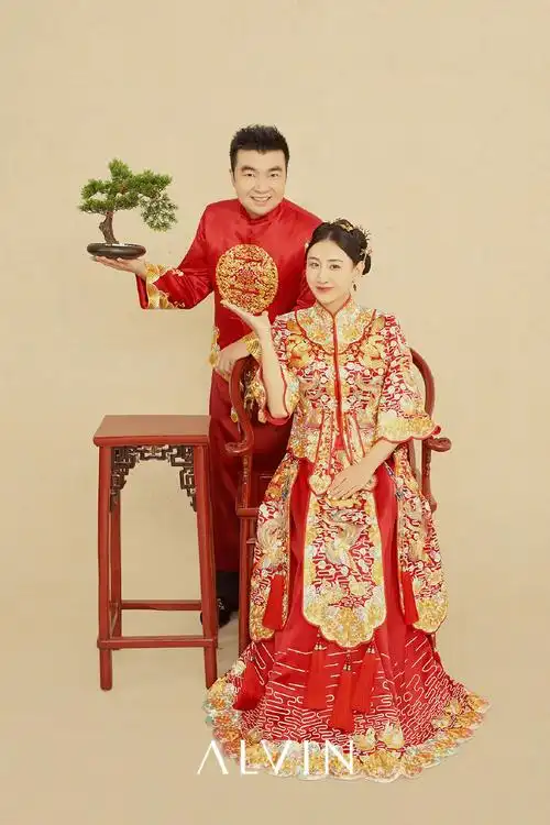 高清图:蹦床公主何雯娜婚纱照曝光