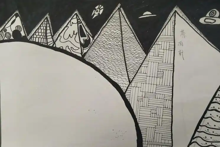 几何形体的联想——黑白装饰画(合肥市行知学校八年级18班作品展)