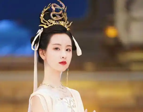 陈都灵题海拍戏成功了从叶冰裳到兰夫人她的成功打脸众多女星