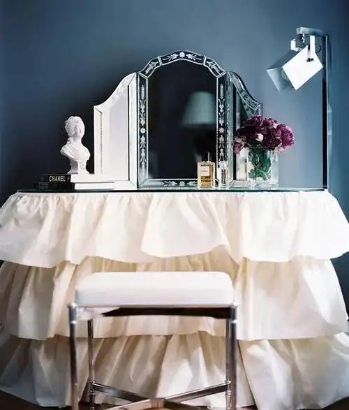 拥有这样的化妆间想不美都难